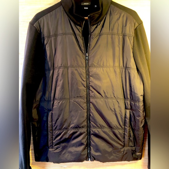 Hugo Boss Other - HUGO BOSS Ltwt jacket szL All black quilted front Looks brand new